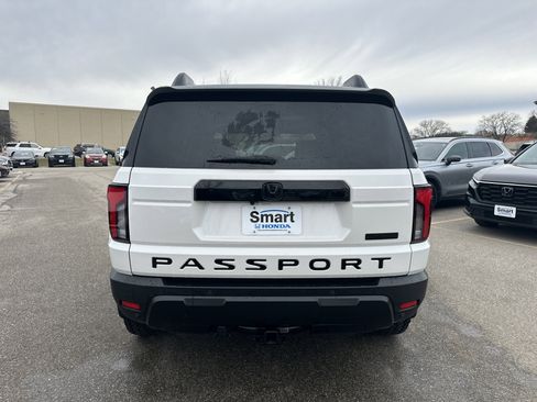Certified 2026 Honda Passport TrailSport Elite image 9