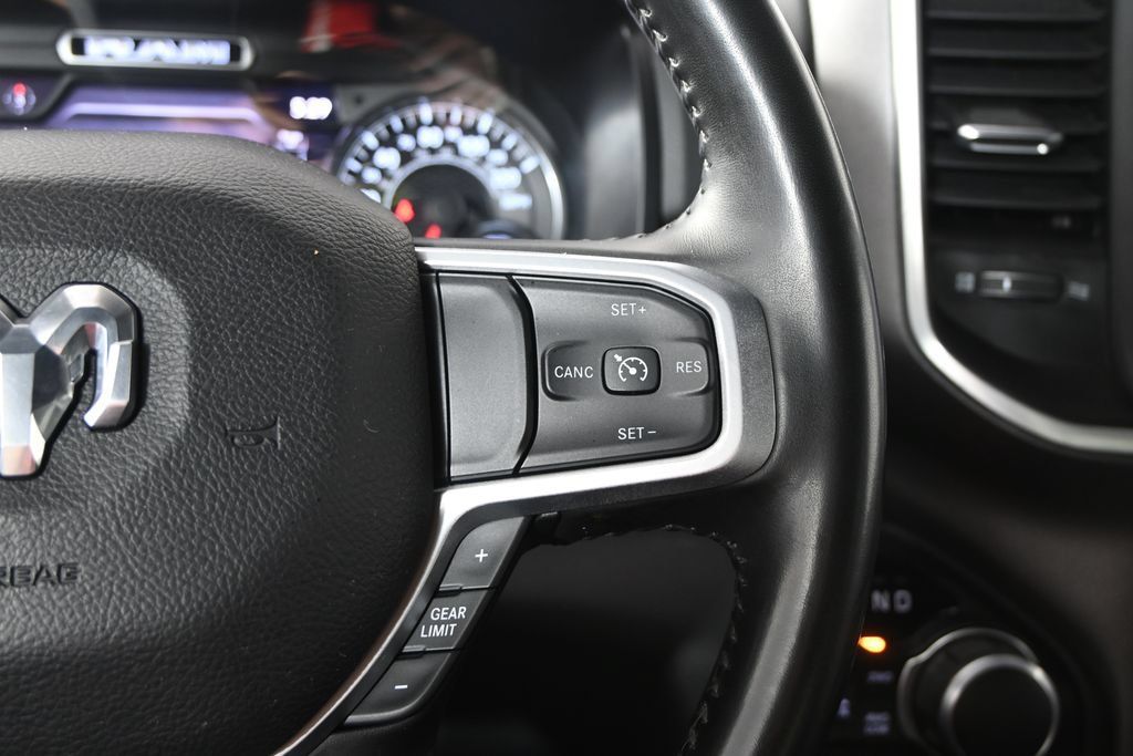 Used 2021 RAM 1500 Big Horn AWD/4WD image 38