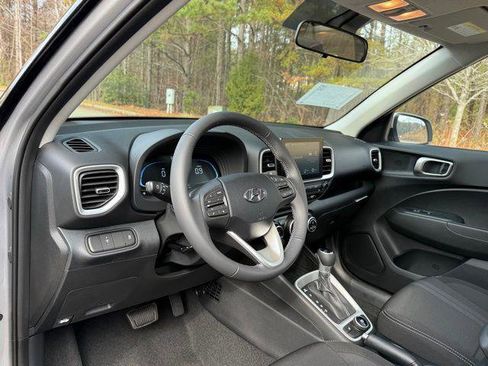 New 2026 Hyundai Venue SEL image 15