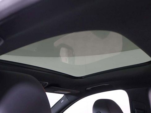 Used 2024 Mercedes-Benz GLA 250 4MATIC image 17