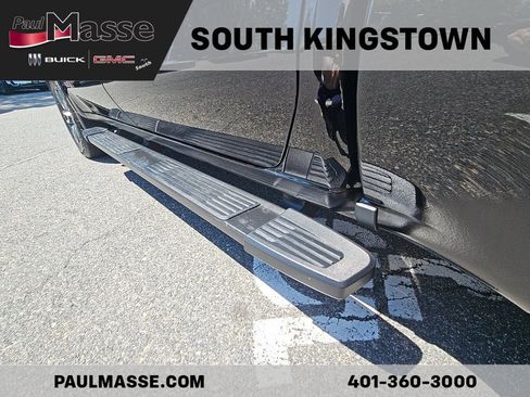 Used 2023 GMC Sierra 1500 AT4 w/ Technology Package AWD/4WD image 10