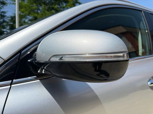 Used 2019 Kia Sorento AWD w/ LX Convenience Package image 18