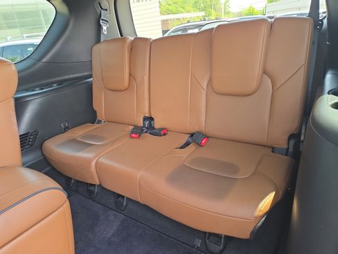 Used 2021 INFINITI QX80 Sensory w/ Cargo Package image 9