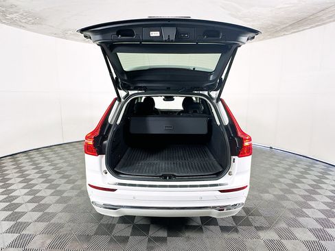 Used 2023 Volvo XC60 T8 Core w/ Protection Package Premier AWD/4WD image 31