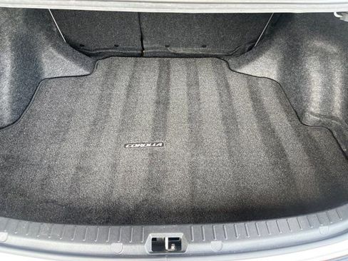 Used 2012 Toyota Corolla LE image 25