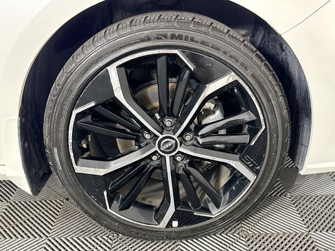 Used 2023 Nissan Altima 2.5 SR image 31