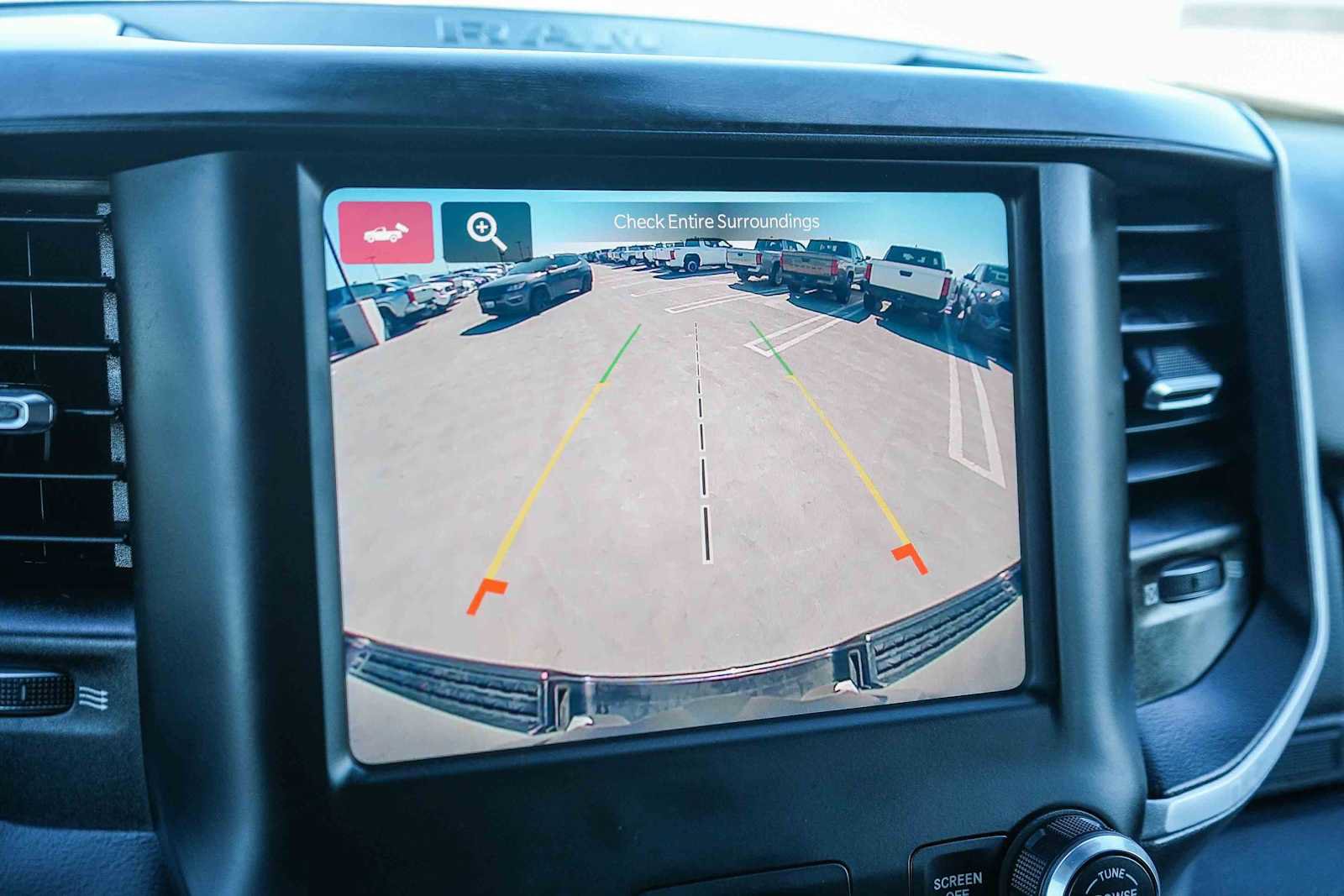 Used 2022 RAM 1500 Big Horn AWD/4WD image 23