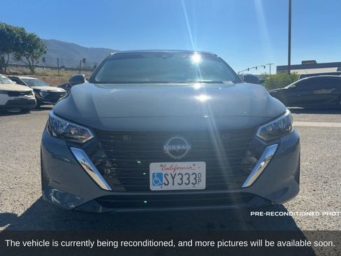Used 2025 Nissan Sentra SV w/ Trunk Package FWD image 2