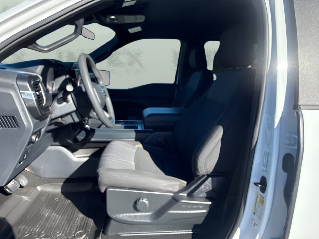 Used 2024 Ford F150 STX AWD/4WD image 9