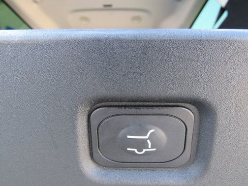 Used 2025 Ford Expedition Active AWD/4WD image 49