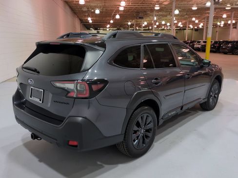 Certified 2024 Subaru Outback Onyx Edition AWD/4WD image 3