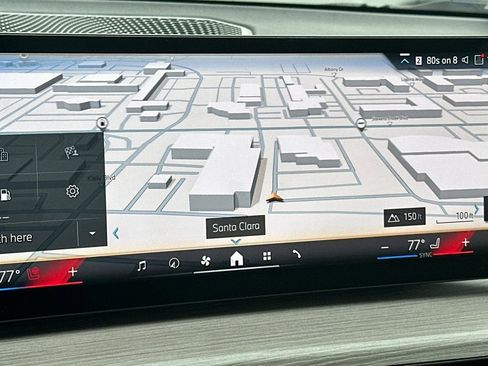 Used 2025 BMW 330i Sedan w/ Premium Package image 23