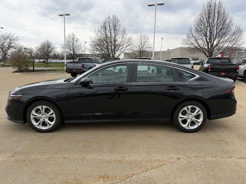 Used 2025 Honda Accord LX image 3
