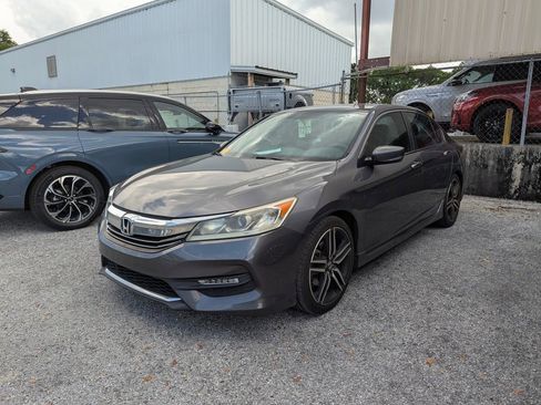 Used 2016 Honda Accord Sport image 3