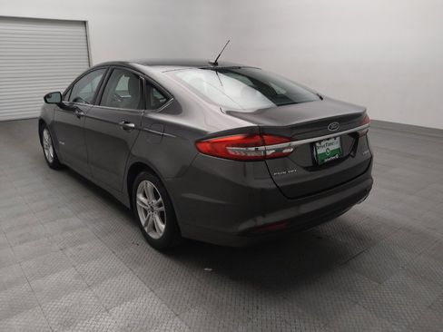 Used 2018 Ford Fusion S image 5