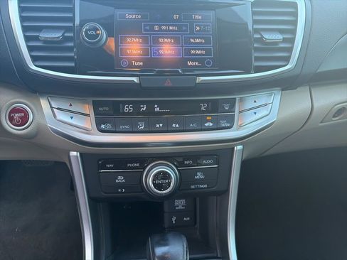 Used 2015 Honda Accord Touring image 17