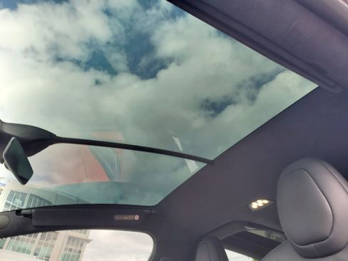 Used 2023 Tesla Model X AWD/4WD image 22