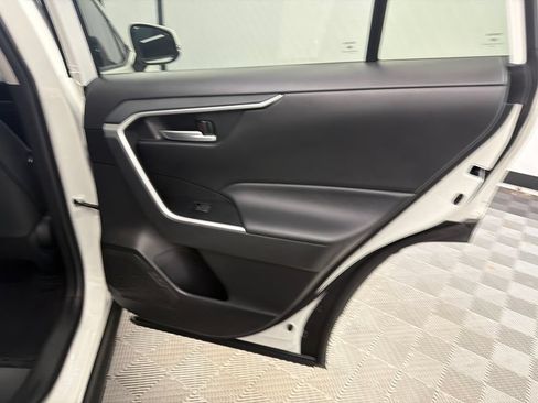 Used 2023 Toyota RAV4 XLE w/ Convenience Package FWD image 17