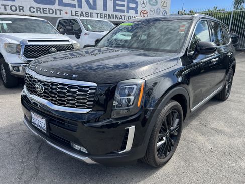 Used 2020 Kia Telluride SX w/ Towing Package image 2
