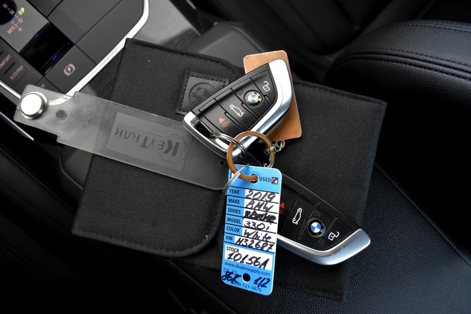 Used 2019 BMW 330i xDrive Sedan w/ Driving Assistance Package AWD/4WD image 22