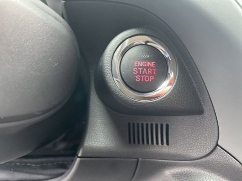 Used 2025 Subaru Crosstrek 2.5i Limited image 23