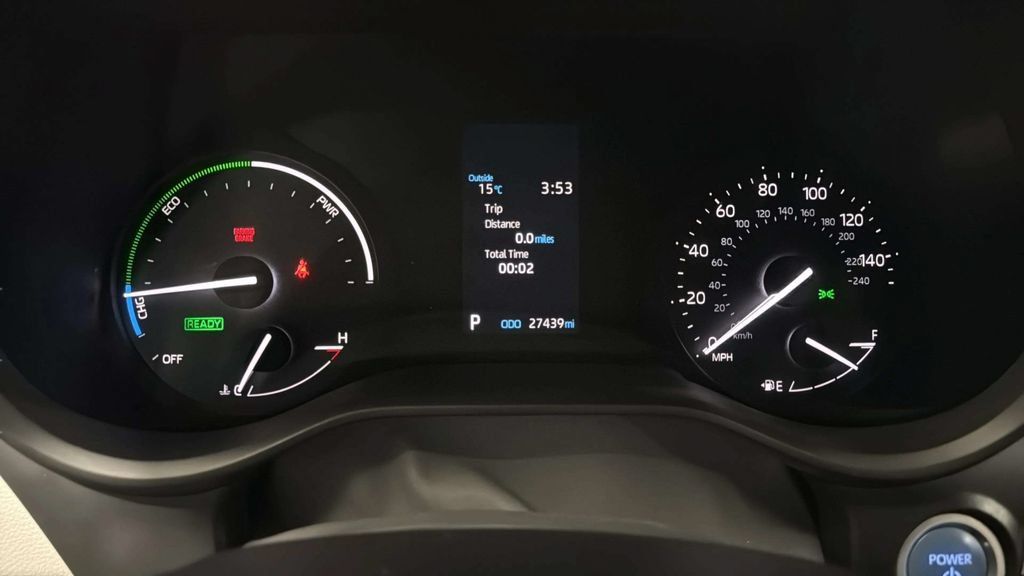 Used 2024 Toyota Sienna LE FWD image 11