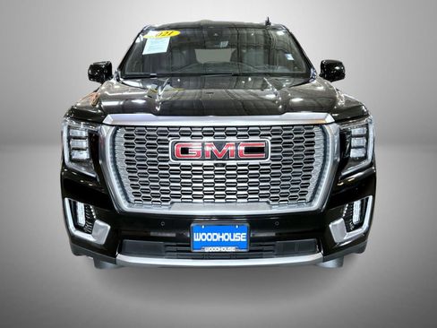 Used 2021 GMC Yukon Denali w/ Denali Ultimate Package image 2