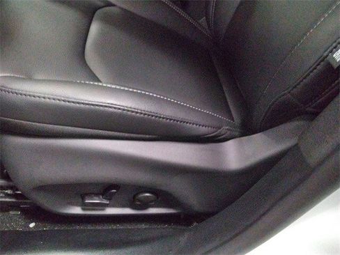 New 2026 Jeep Compass Limited image 28