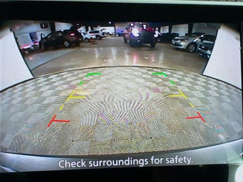 Used 2019 Nissan Kicks SV image 23