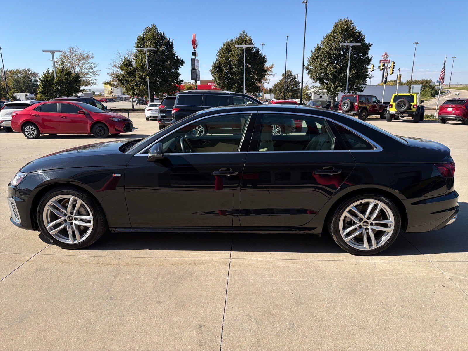 Used 2024 Audi A4 2.0T Premium Plus AWD/4WD image 5
