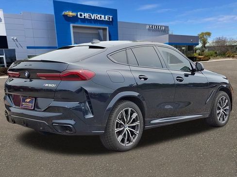 Used 2022 BMW X6 M50i w/ Parking Assistance Package AWD/4WD image 22