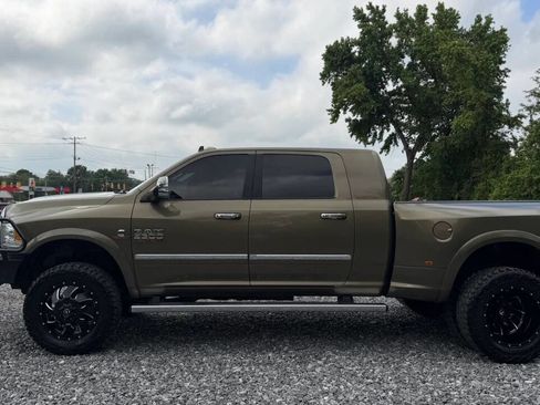 Used 2015 RAM 3500 Laramie AWD/4WD image 4
