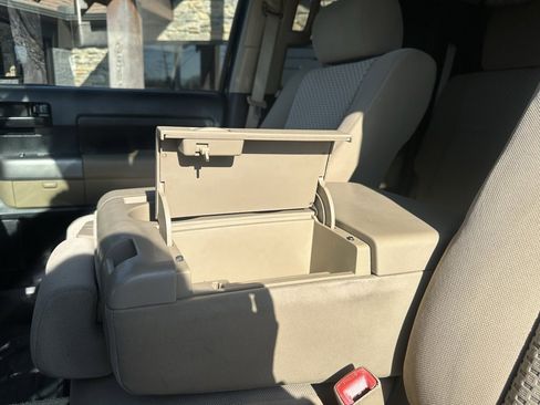 Used 2012 Toyota Tundra 4x4 Double Cab image 15