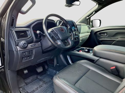 Used 2023 Nissan Titan PRO-4X w/ Off Road Protection Package AWD/4WD image 9