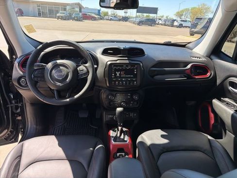 Used 2022 Jeep Renegade Trailhawk AWD/4WD image 21