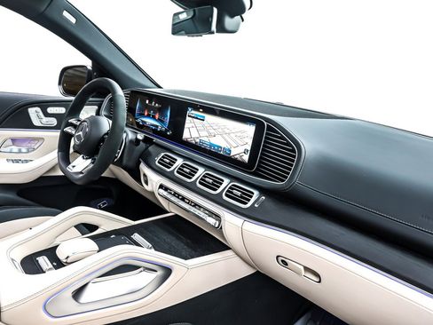 New 2026 Mercedes-Benz GLE 53 AMG 4MATIC Coupe image 5