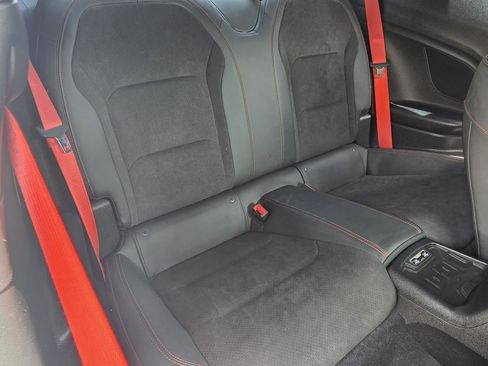 Used 2018 Chevrolet Camaro ZL1 RWD image 19