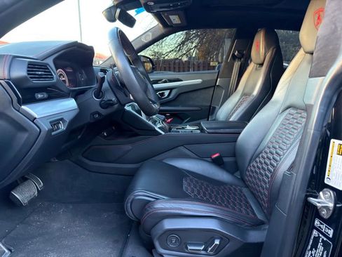 Used 2020 Lamborghini Urus image 10