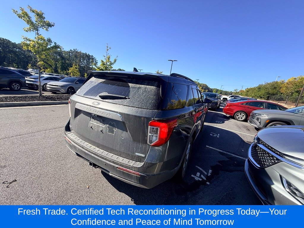 Used 2020 Ford Explorer XLT w/ Equipment Group 202A RWD image 5