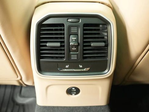 New 2026 Porsche Macan S image 22