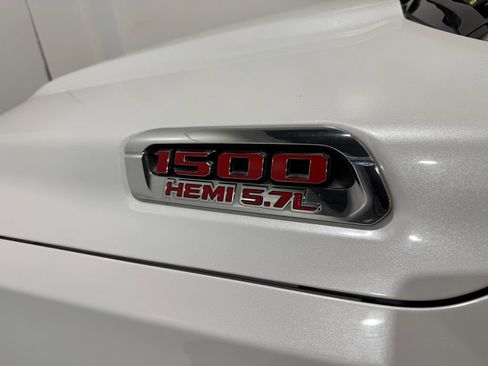 Used 2019 RAM 1500 Limited AWD/4WD image 29