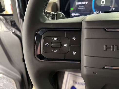 New 2026 GMC Hummer EV 4x4 Crew Cab image 21