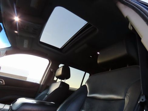 Used 2018 GMC Yukon XL Denali w/ Denali Ultimate Package image 40