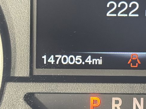 Used 2018 Ford F150 XLT w/ Equipment Group 302A Luxury image 5