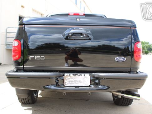 Used 2000 Ford F150 Harley-Davidson RWD image 10