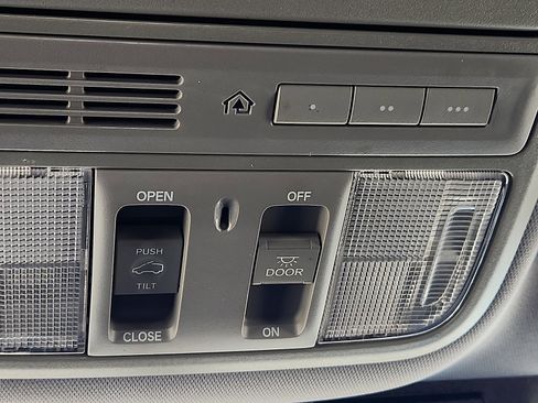 Used 2019 Honda CR-V EX-L image 19