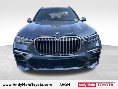 Used 2021 BMW X7 M50i w/ Dynamic Handling Package AWD/4WD image 3