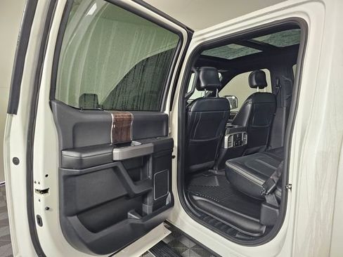 Used 2017 Ford F150 Platinum w/ Technology Package image 18