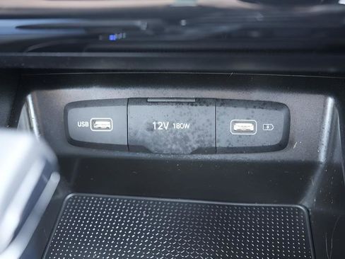 Certified 2023 Hyundai Santa Cruz SE AWD/4WD image 30
