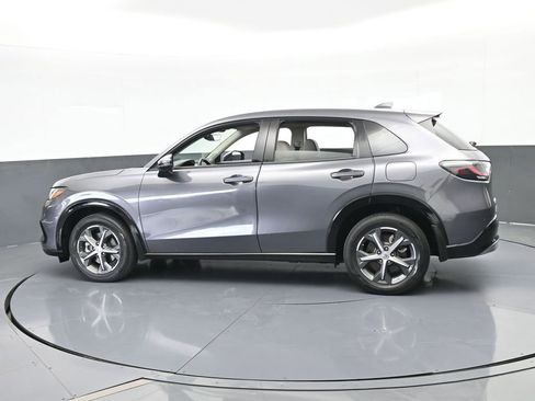 Used 2023 Honda HR-V EX-L image 3
